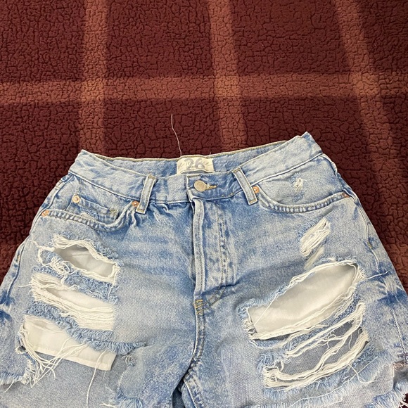 Free People Maggie Mid Rise Shorts - Picture 5 of 7